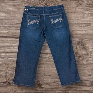 Capris woman’s jeans size 11 nww Y2K